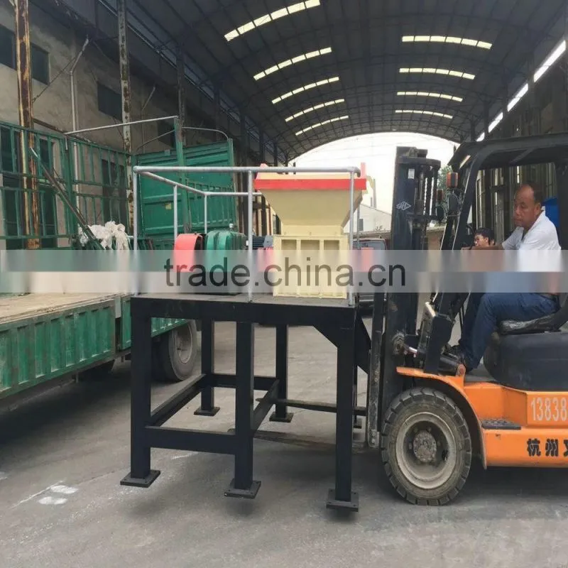 2017 High Capacity Woven Bag Shredder Machine/ Head Materials Shredder Machine -- Wechat: 835019127