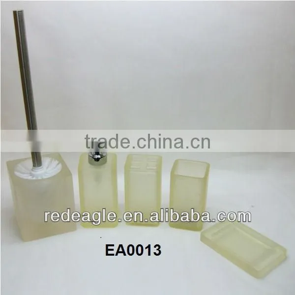 Complete bath sets products novel resign home decoration 2016 hot sale products