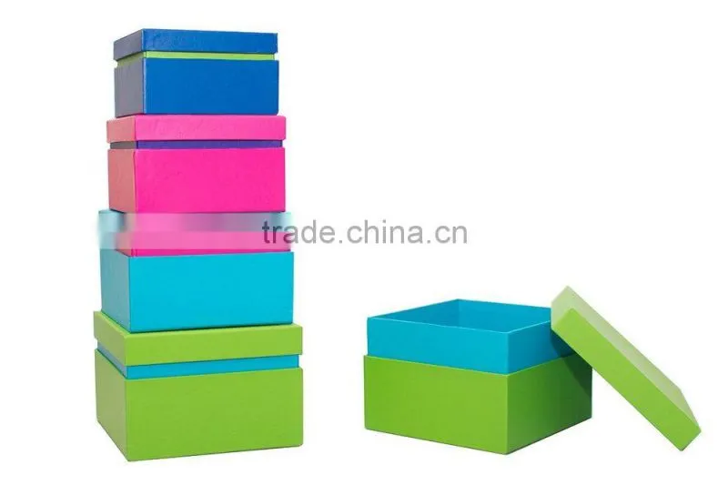 Dubaa Fashion Set of 4 Colorful Linea Nested Gift Boxes