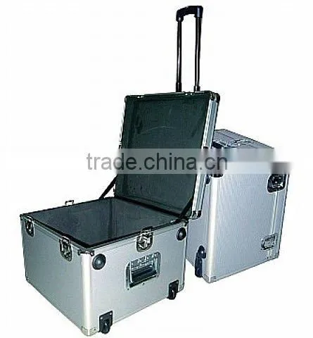 Aluminum trolley case