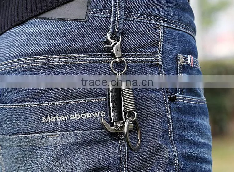 2015 Hot Sale Leather Keychain with Pendant Hammer and Big Ring