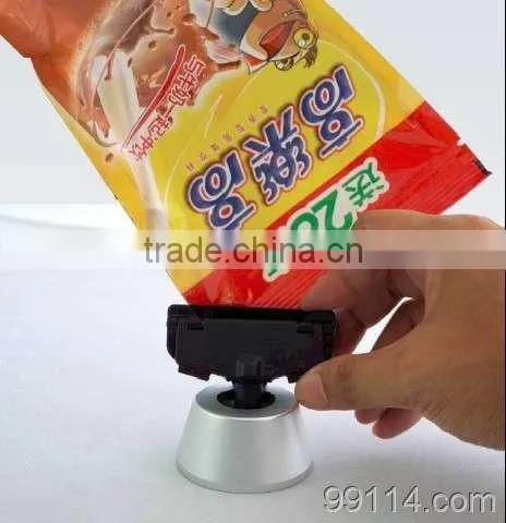 EAS universal detacher for supermarket anti-theft