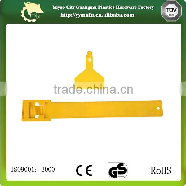 TPU and reflective film can keep the animal safe reflect ear tag