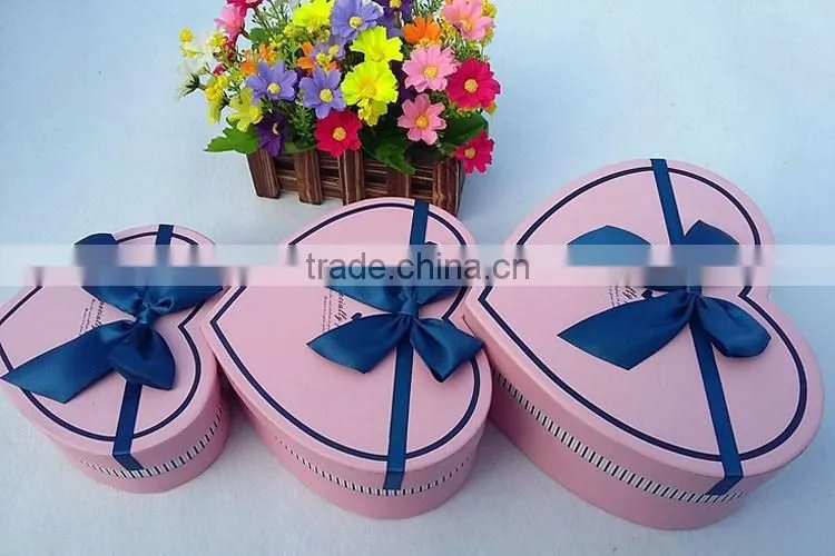Design Lovely Art Paper Empty Heart Shape Widding box Gift Box With Good Price