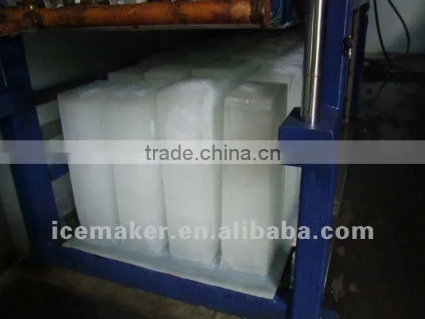 Containerized ice machine for automatic block ice machine