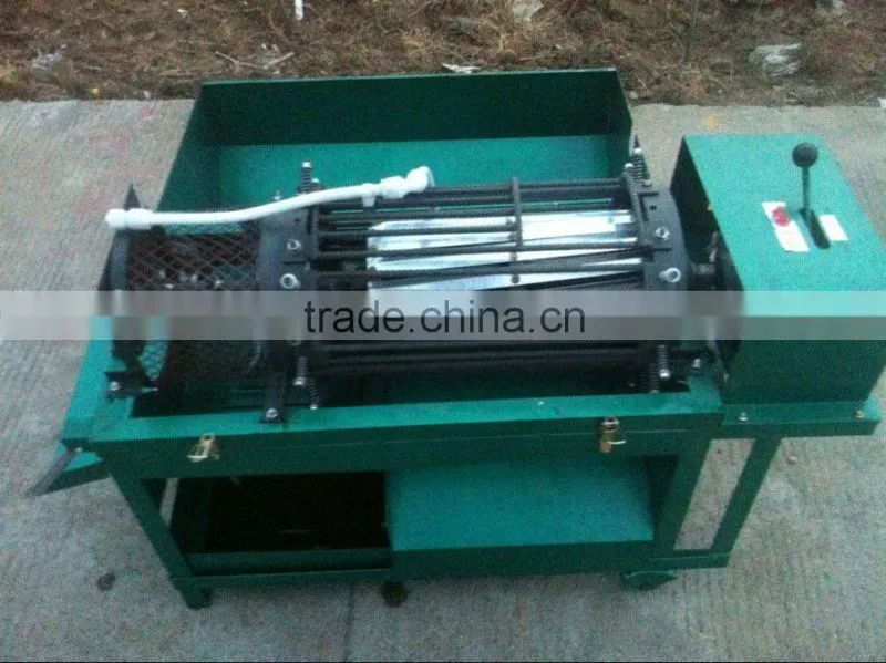 Industrial Green Walnut Cleaning Machine/New Green Walnut Peeling Machine/ Green Walnut Cracker