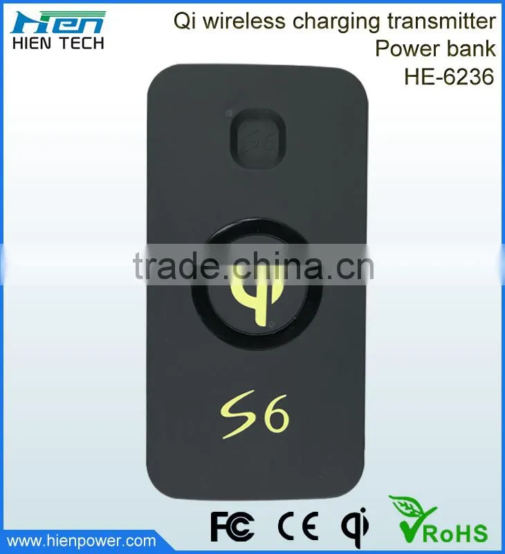 With Phone Slot Stand 4000mAh Power Bank Wireless Charger