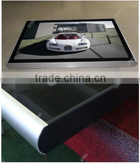 Smart HD wall mounted 42 inch LCD digital advertising screen