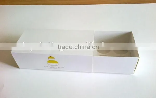 customized printed macaron box/ china made high quality macarons packaging box with pvc/ drawer macaron boxes wholesale