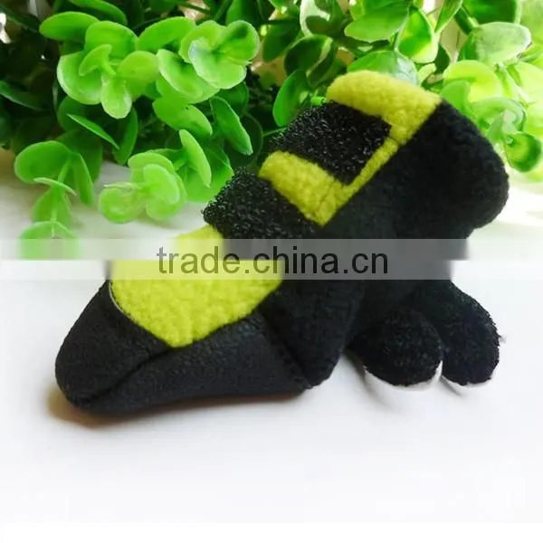 JML 2016 new design wholesale pet accessories of winter dog footwear with polar fleece pet soft sole shoes