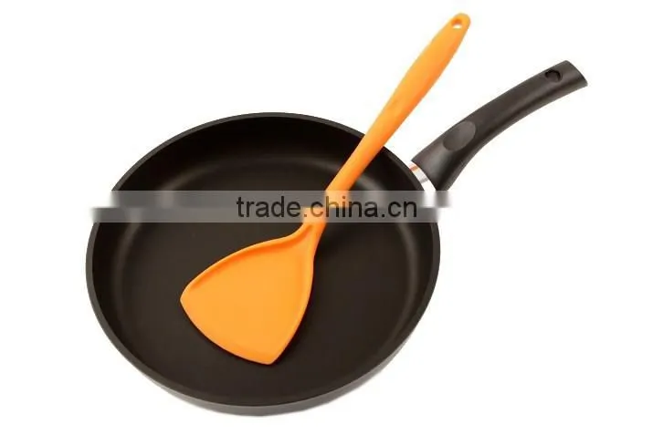 BPA free food grade silicone kitchenware utensil