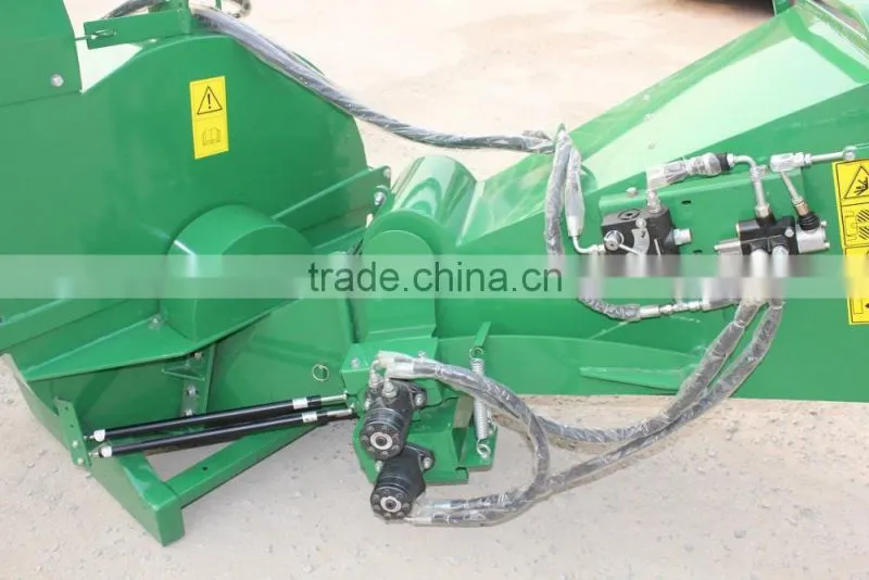 BX Wood Chipper BX92R, hydraulic feeding rollers, PTO Driven, 680kg, CE approval