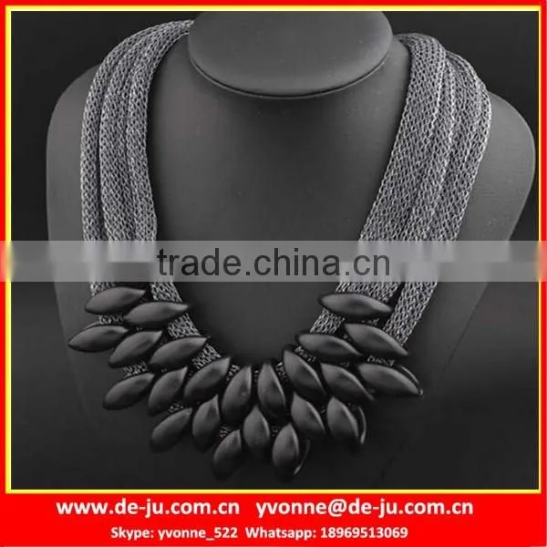 Thick Crystal Choker Gradient Color Alloy Necklace