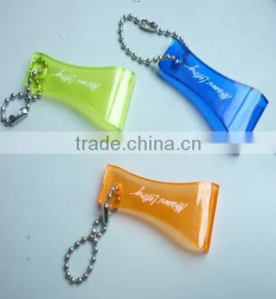 15052103 2015 Hot Sell Low price Plastic Promotional Lottery Scratcher Keychain