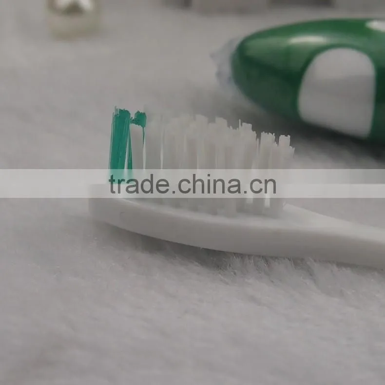 2017 best sale cheap travel foldable toothbrush wholesale factory price