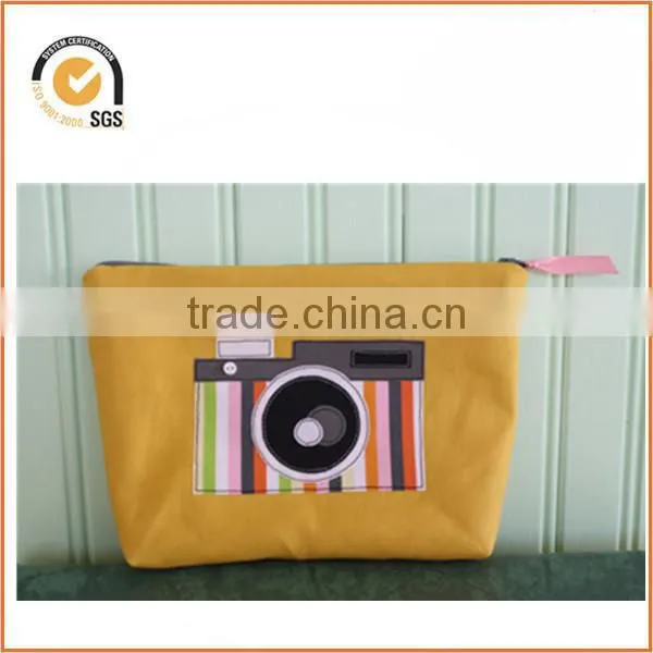 Waxed Canvas Cosmetic/Toiletry Zipper Pouch (Yellow and White) By Chiqun Dongguan CQ-H01097