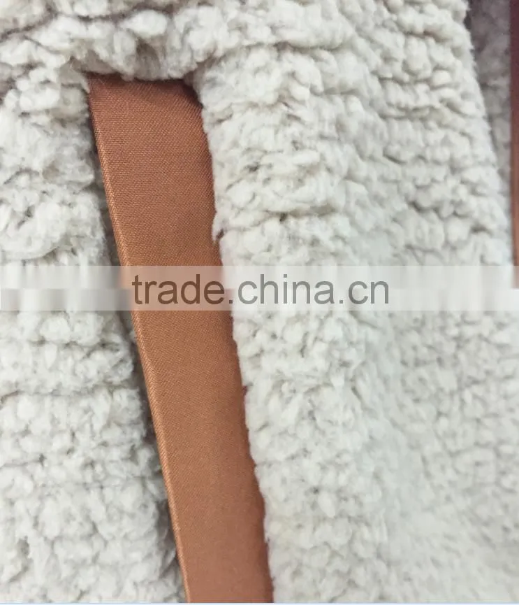 Fashion Female Slim Lamb Fur Collar Monogram Fur Vest Pure Color