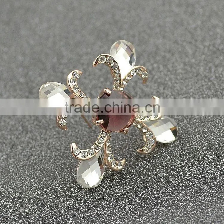 Factory Sale Square Shape Decorative Brooch