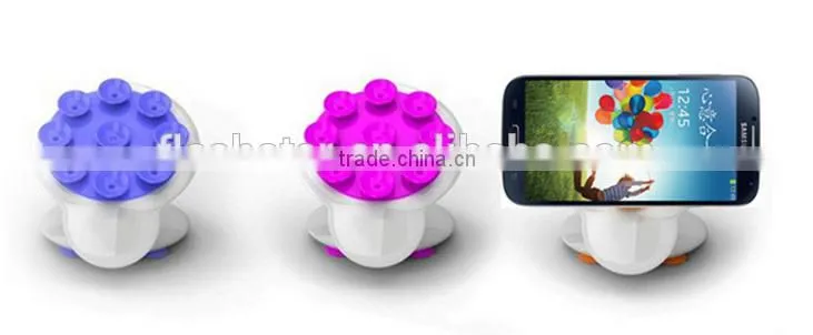 Universal two-sided vehicle suction cup phone holder