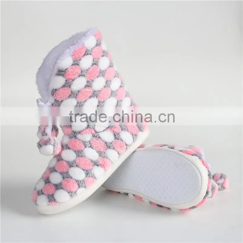 Ladies coral fleece slipper boot