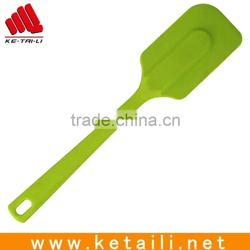 Small Silicon cooking spatula with steel inside