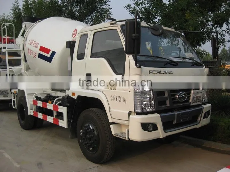FOTON brand FORLAND chassis 4cbm mini concrete mixer truck for sale