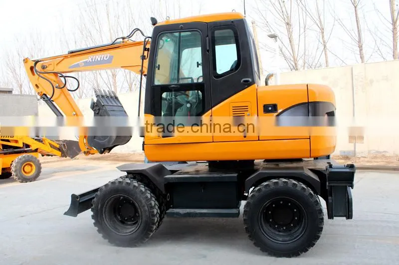 Garden farm excavator japanese engine wheel excavator with backhoe for sale