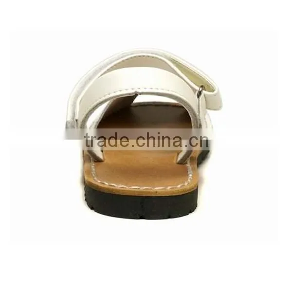 2016 Summer Peep Toe Kids White Sandals with Flat Feet