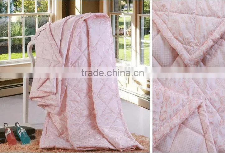 2015 Latest luxury design china factory wholesale pure handmade patchwork silk fitted quilt