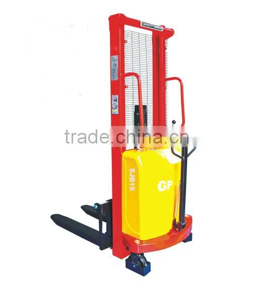 1.0-2.0T Semi-Electric Stacker