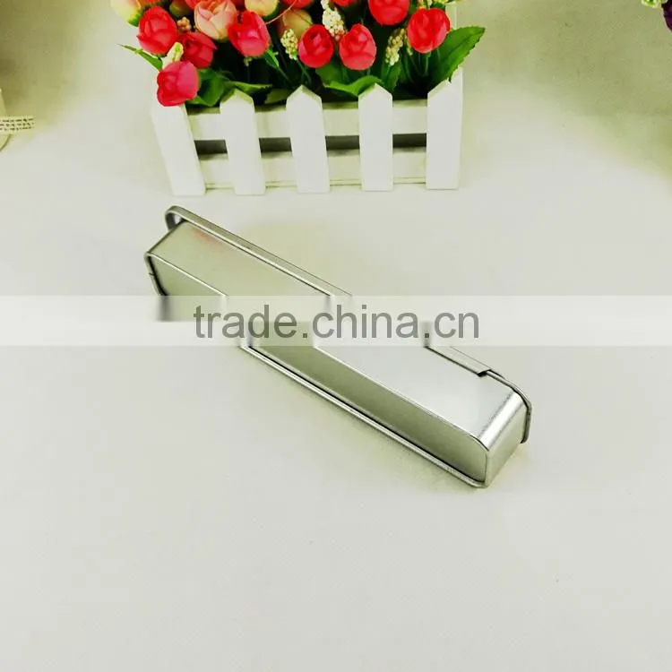 Nice gift factory price round metal tin pen holder