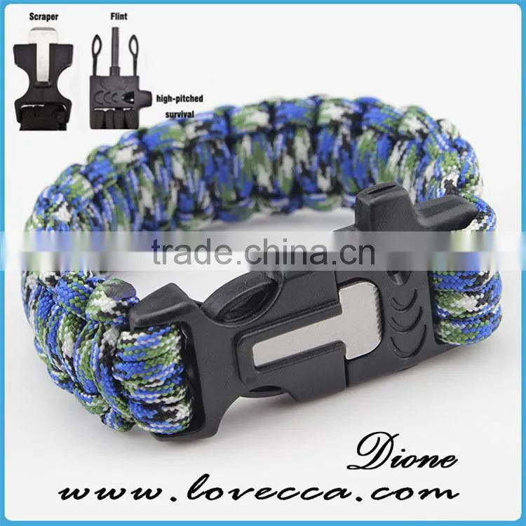 Paracord infinity bracelet for outdoor survival