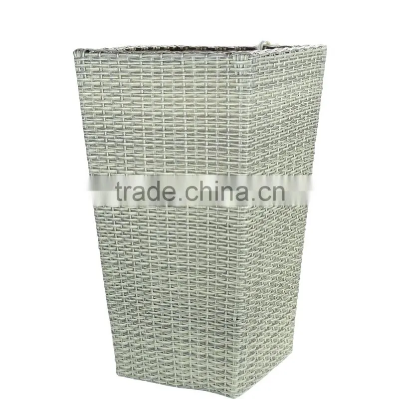 Hand Woven Plastic Rattan Storage Bucket Outdoor Decorative Flowerpot