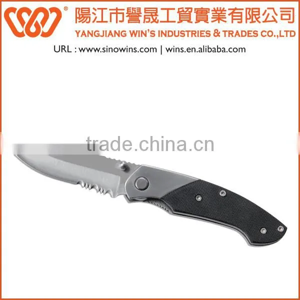 Pocket knife with wood Handle