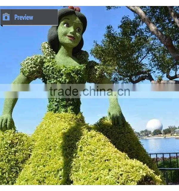 Plastic hedge artificial green grass plant statue