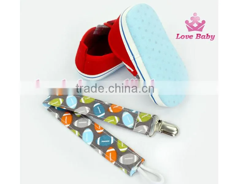 footwear Chinese walk canvas boy soft sole baby shoes matching Infant Pacifier Clip