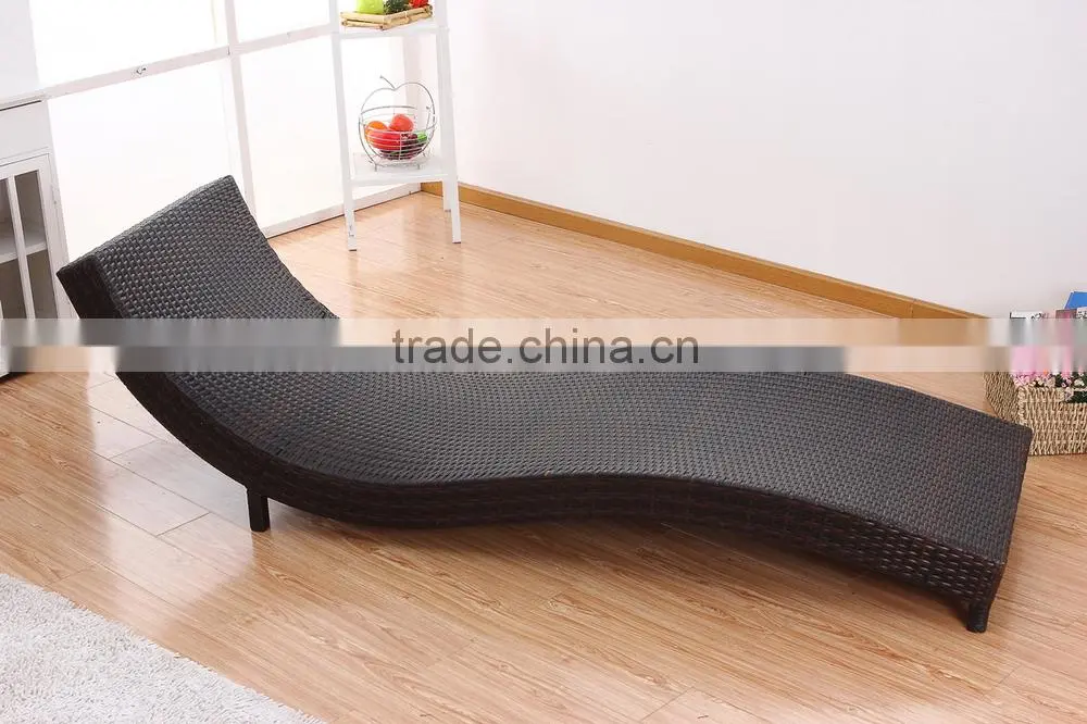 Modern cheap UV resistant lounge chair outdoor rattan garden patio furniture PRC14834