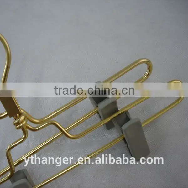 MH-YT-001 gold colored metal hanger with bar and clips for wet clothes