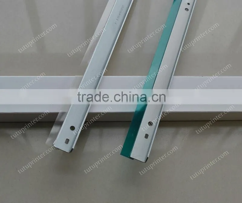 Copier drum blade, copier drum cleaning blade