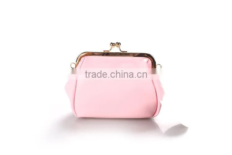 Alibaba China 10 years experience Solid skull coin purse party handbag