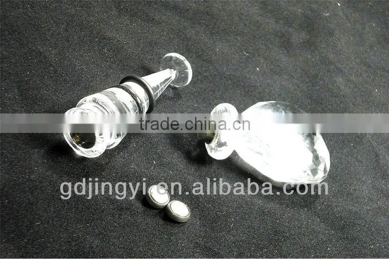 new cheap wholesale acrylic LED color changing trendy wine bottle stopper