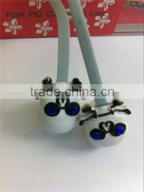 skull Earphone 3.5MM BASS MP4 MP3 Headphone