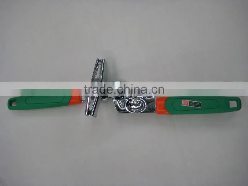 DELUXE PLASTIC HANDLE CAN OPENER
