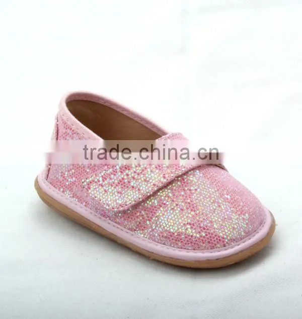 Kid squeaky shoe China