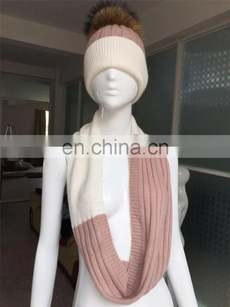 Thick Soft Shawl Fashion Winter Raccoon Fur Pom Hats Long Collar Scarf Hat Glove Sets