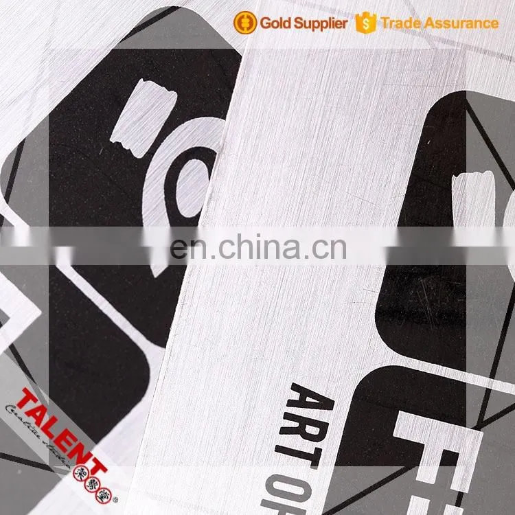 The private custom stainless steel wiredrawing specialty paper silk printing hangtag