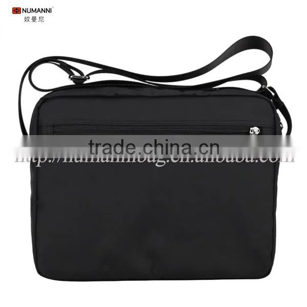 fashion new stylish waterproof and durable nylon waterproof long strap messenger bag for men