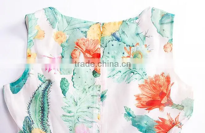 2014 New Product Trendy Women sleeveless Silk Dress (stock)