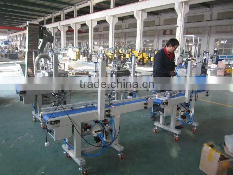 Automatic PE bottle leak detector