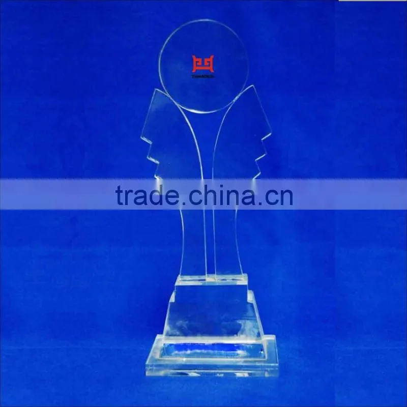 Professional manufactuer customize trophy with artificial style
